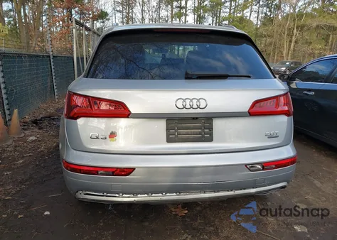 2018 Audi Q5 2.0T Premium/2.0T Tech Premium z USA, uszkodzony, nr VIN WA1ANAFY7J2169313